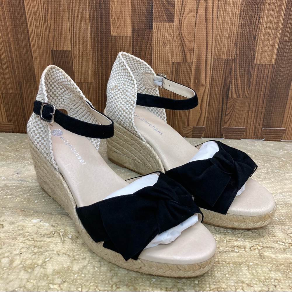 ERIC MICHAEL Gwenith  Suede  Wedge Espadrille Sandal 5.5- 6